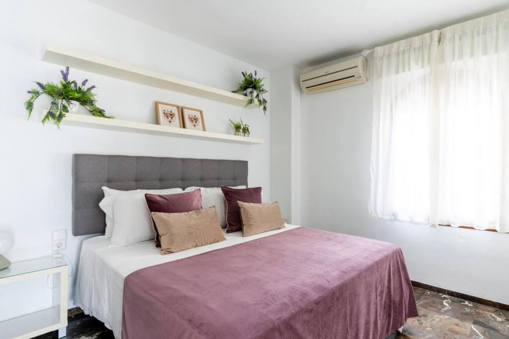 Behouse Sierpes Appartement Sevilla Buitenkant foto
